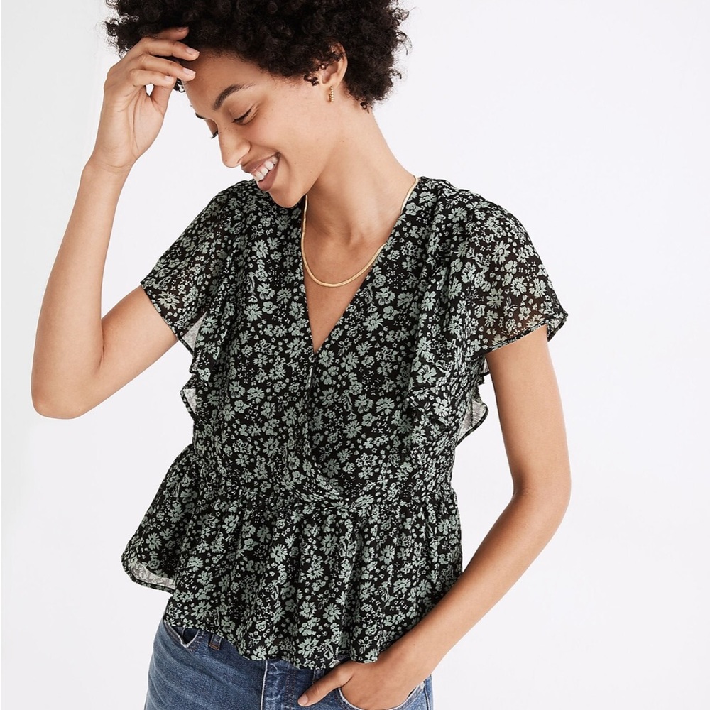 Georgette Ruffle-Sleeve Peplum Top in Fleur Field